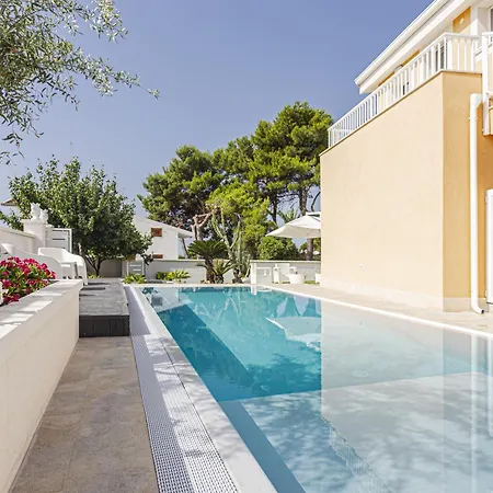 Luxury Urania With Pool - Stella Del Mare Fontanebianche * Fontane Bianche
